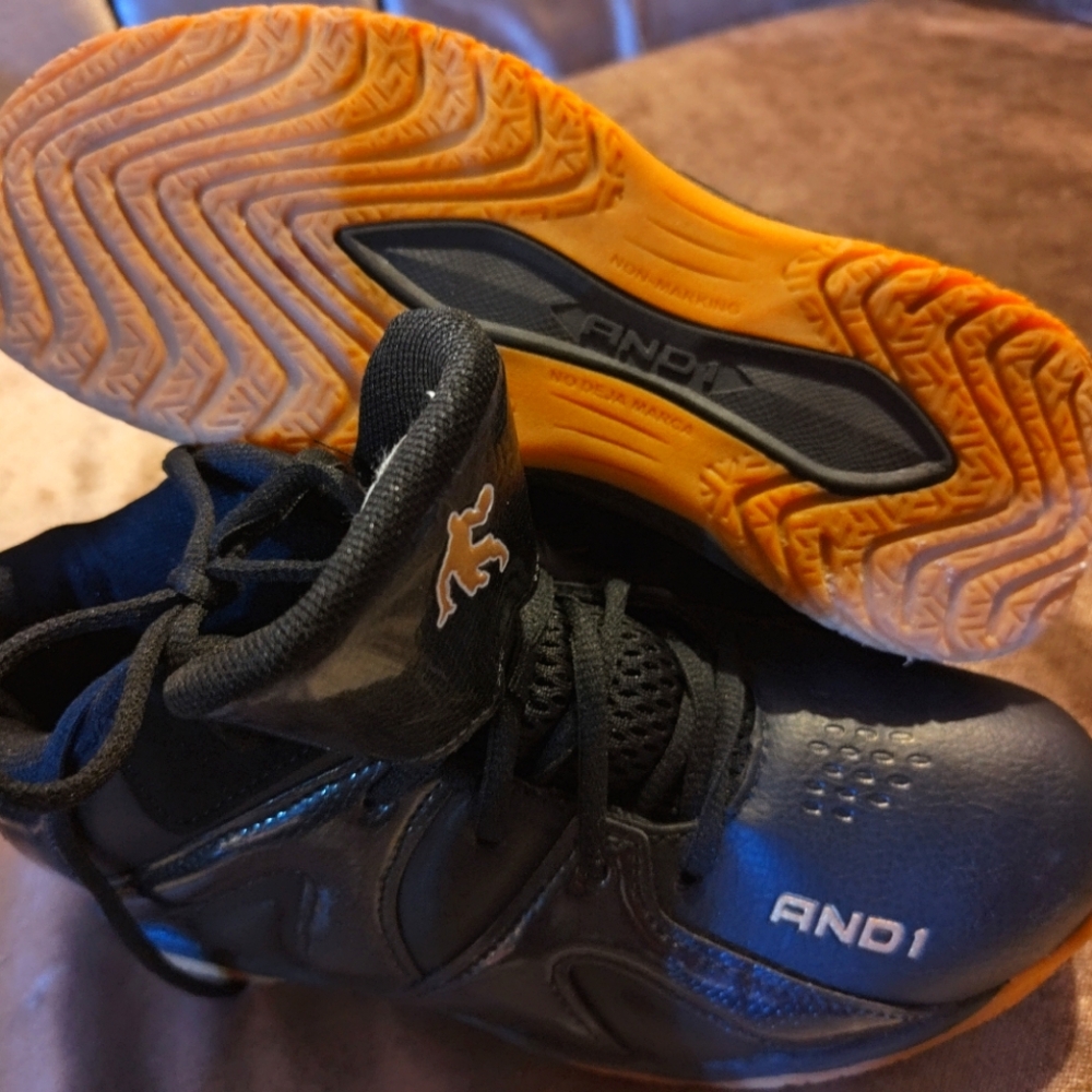 Boys And1 sneakers size 4